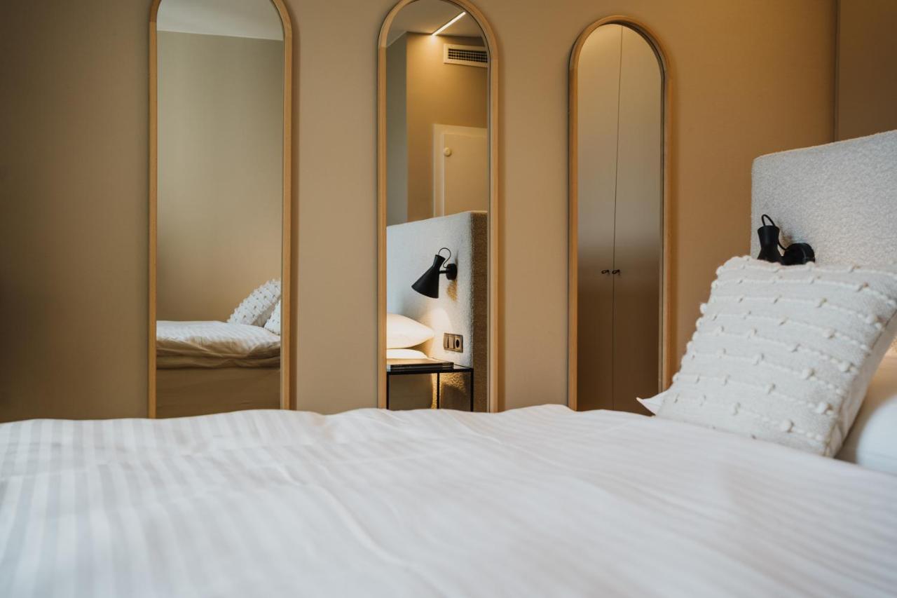 Meralino Boutique Apartment Merano Bagian luar foto